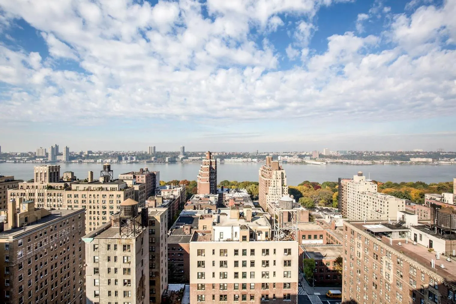 Апартаменты Upper West Side 1Br W Doorman Nr Park Nyc-1219 Нью-Йорк